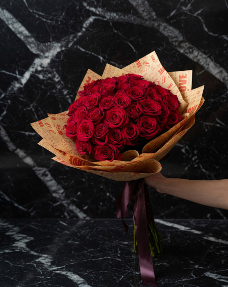 Buket 51 crvena ruža – Love